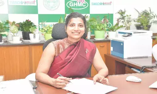 ghmc, commissioner amrapali, comments,  free parking,