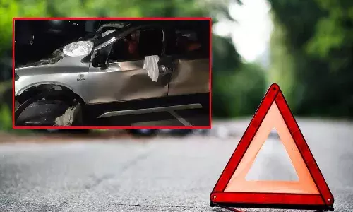 srisailam, project gates open, ghat road, accident, three dead ,