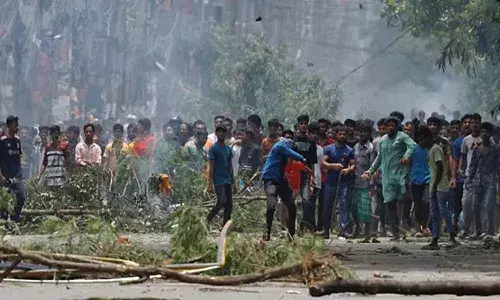 bangladesh, protests, 93 people died, MEA instructions,
