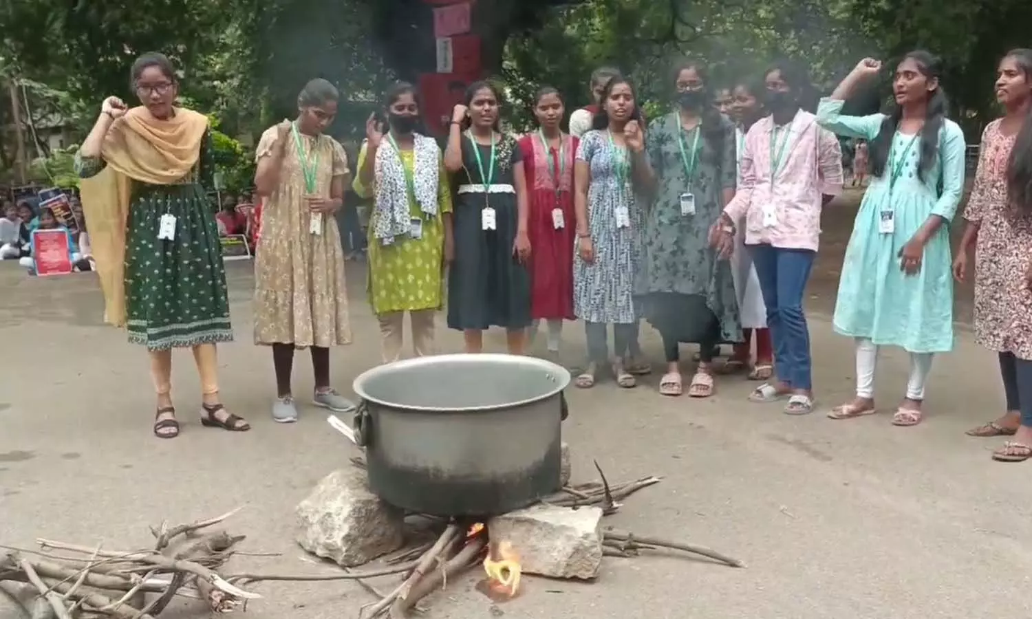 Innovative protest, Nizam College, students, hostel