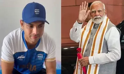 Viral Video : నీరజ్కు ప్రధాని ఫోన్.. ఏం మాట్లాడారో ఈ వీడియోలో చూడండి..!