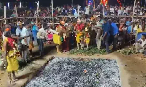 Boy falls during firewalking ritual, Tamil Nadu temple,  Arambakkam, Thiruvallur
