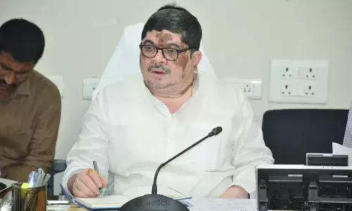 Telangana, minister ponnam,  farmer loan waiver,