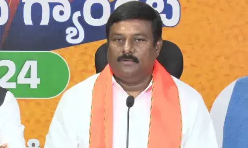 భట్టి సెకండ్ ప్లేస్లో లేరు.. పొంగులేటి తెలంగాణలో డీకే శివ కుమార్ పాత్ర పోషిస్తున్నారు