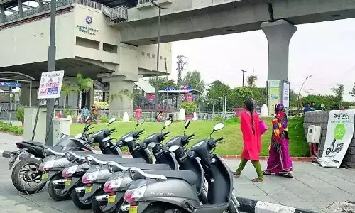 commuters, Hyderabad, metro, paid parking, Nagole, Miyapur