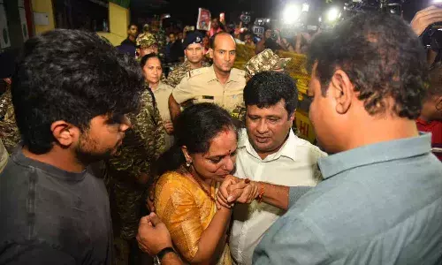 జైలు నుంచి విడుదలైన ఎమ్మెల్సీ కవిత