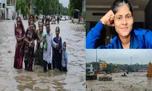 Gujarat, rain, heavy flood, woman cricketer, family, stuck,