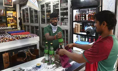 andhra pradesh govt, new liquor policy, no govt shops,