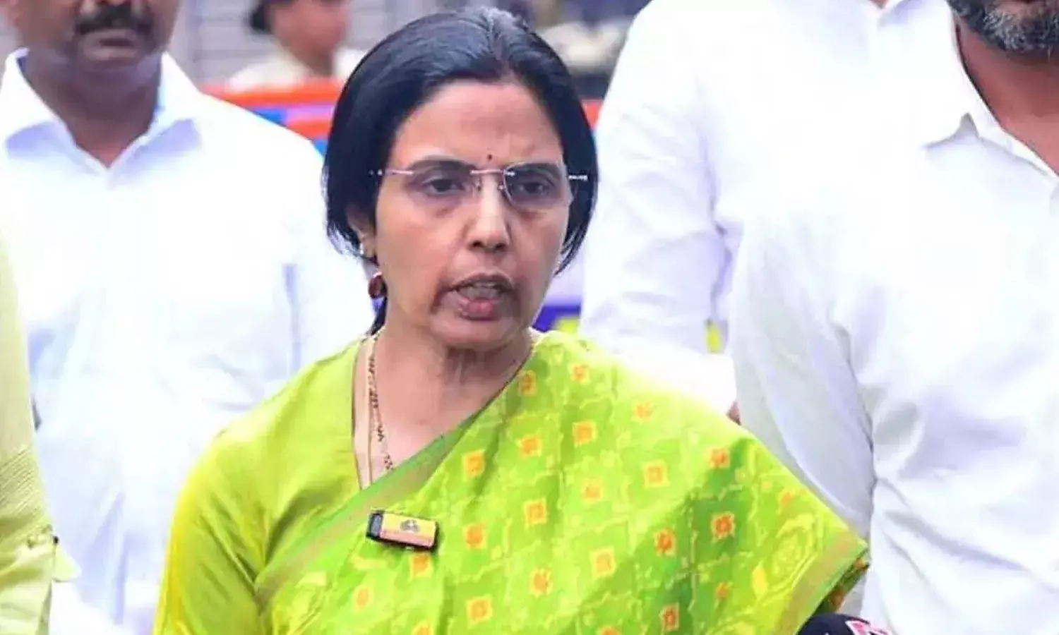 తెలుగురాష్ట్రాలకు రూ.2కోట్ల విరాళం ప్రకటించిన నారా భువనేశ్వరి