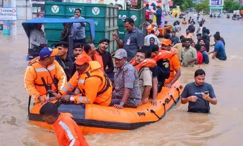AP floods, Death toll rises, Central team, Vijayawada