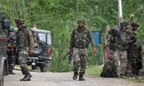 జమ్ముకశ్మీర్లో ఎన్కౌంటర్, ఇద్దరు ఉగ్రవాదులు హతం