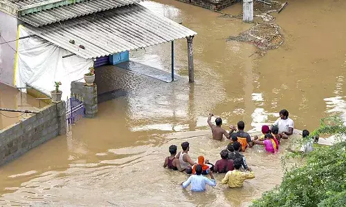 Government, flood victims, Andhra Pradesh, Vijayawada
