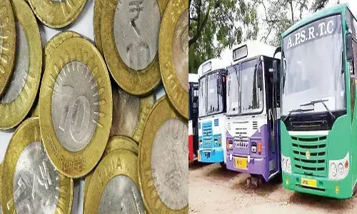 బస్సుల్లో రూ.10 నాణేలు తీసుకోవాల్సిందే: APSRTC