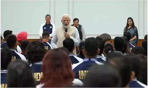 Video : చరిత్ర సృష్టించిన పారా అథ్లెట్లను కలిసిన ప్రధాని మోదీ
