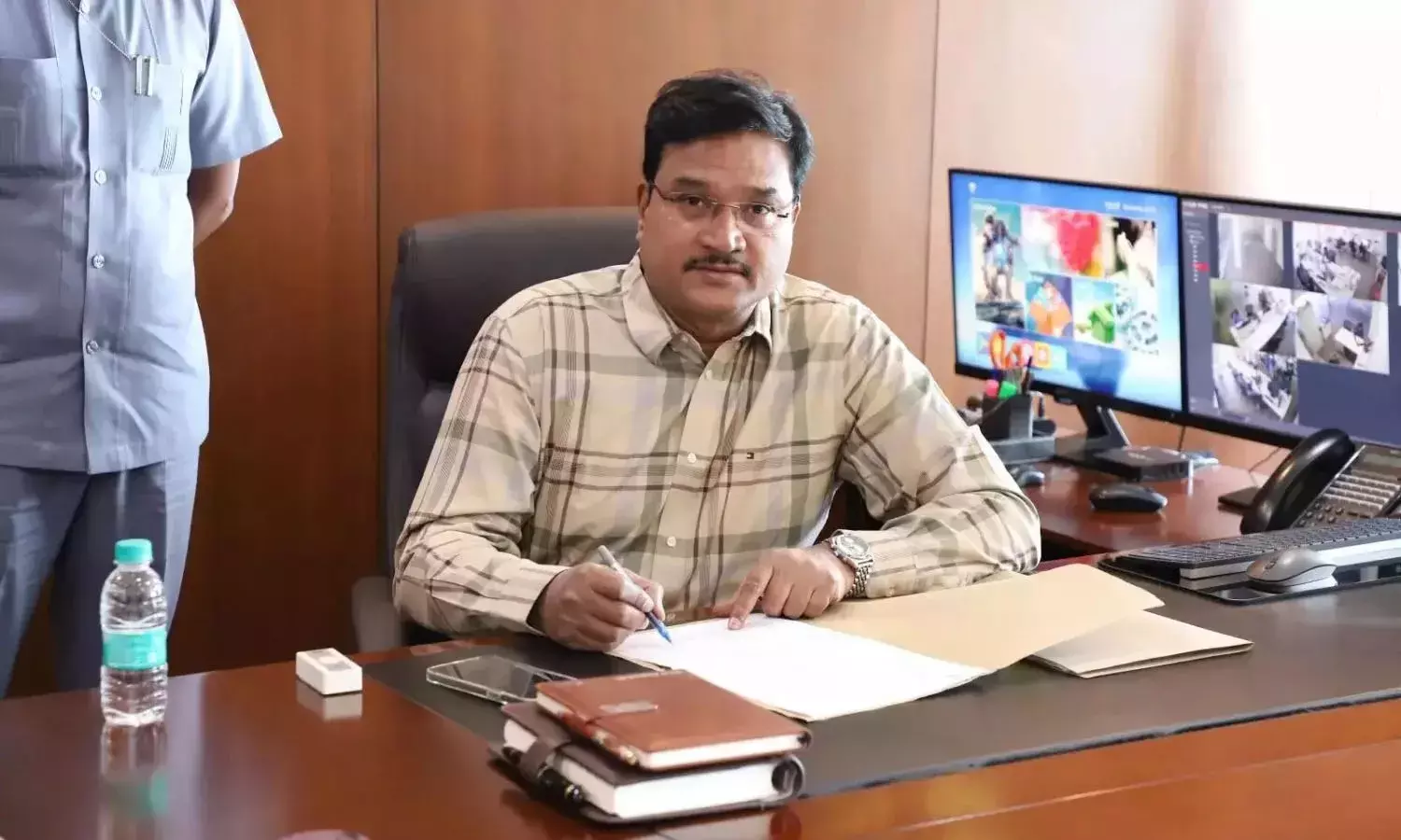 హైడ్రా చట్టబద్దమైనదే: కమిషనర్ రంగనాథ్