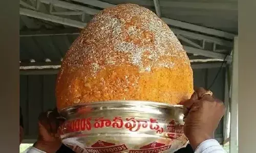 Hyderabad, Balapur Ganesh, laddu auction