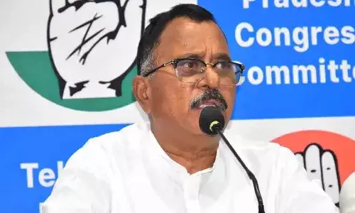 సీఎం స్వయంగా లేఖలు రాసి పంపినా రాలేమ‌ని చెప్పడం సరి కాదు : ఎంపీ మల్లు రవి