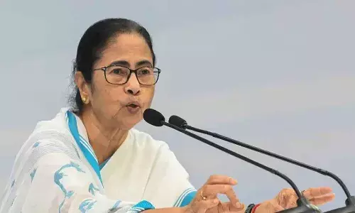 కోల్కతా కేసు.. కీలక నిర్ణయం తీసుకున్న మమతా బెనర్జీ