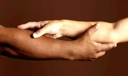 తెలంగాణలో అరుదైన స్కిన్ డొనేషన్