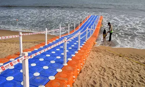 వైజాగ్‌లో మ‌ళ్లీ మొద‌ల‌వ‌నున్న‌ ఫ్లోటింగ్ బ్రిడ్జి సందడి..!