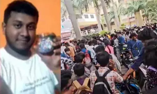 Student , Bengaluru, college bathroom, Crime