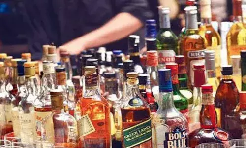 సర్కార్ లిక్కర్ షాపులను రద్దు చేసిన ఏపీ ప్రభుత్వం