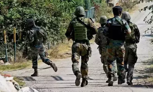 కుల్గాంలో ఎన్కౌంటర్.. ఇద్దరు ఉగ్రవాదులు హతం