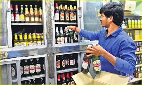 ఏపీలో మూతబడ్డ వైన్ షాపులు