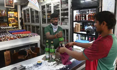 Andhrapradesh, new liquor policy, YSR Congress, APnews