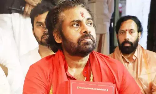 డిప్యూటీ సీఎం పవన్ కల్యాణ్కు అస్వస్థత