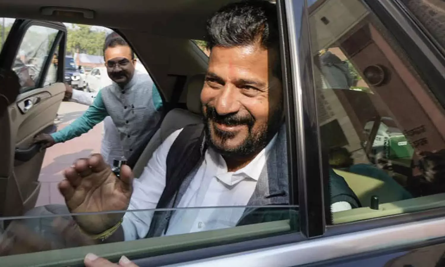 ఢిల్లీకి తెలంగాణ సీఎం