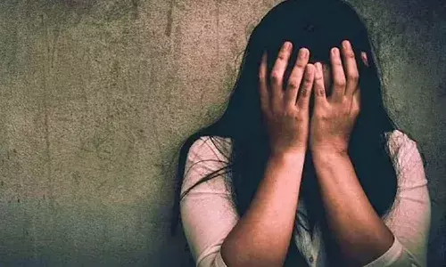Bhopal woman, hostage, husband family, Crime