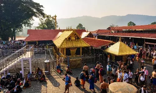 Online booking, Sabarimala pilgrimage,Chief Minister Pinarayi Vijayan