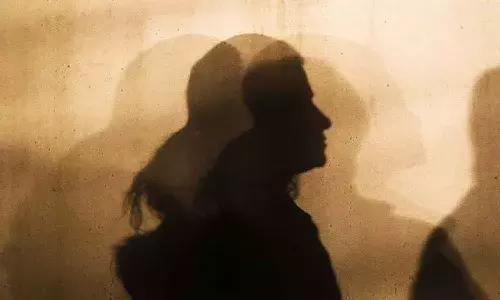 ఆహారంలో విషం కలిపి 13 మంది కుటుంబ సభ్యులను చంపిన యువతి