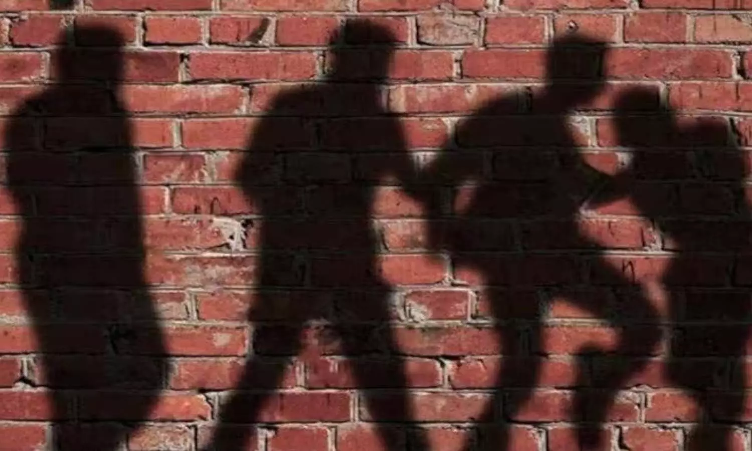 Dalit man, assaulted, urinated,wages, Bihar, Crime