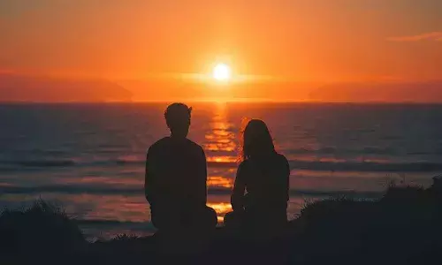 ఎంచక్కా పారిపోయి బతుకుదామని వాళ్లిద్దరూ స్కెచ్ వేశారు.. కానీ ఓ తప్పు చేశారు..!