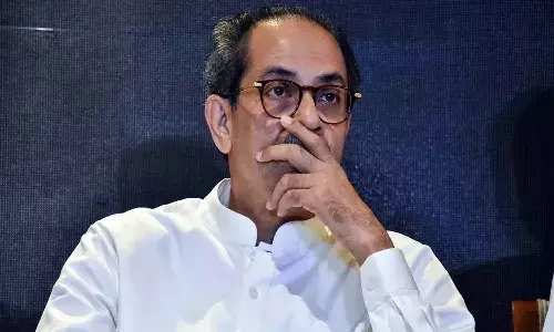 ఉద్ధవ్ ఠాక్రేకు అస్వస్థత