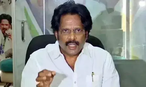 వైసీపీ మాజీ ఎంపీ నివాసంలో ఈడీ సోదాలు