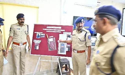 వృద్ధ దంపతుల హత్య కేసును చేదించిన పోలీసులు