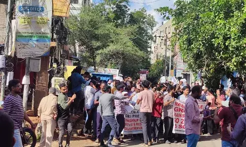 Hyderabad,  Ashoknagar, Group-1 candidates, protest