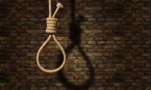 Agra teen died, by suicide, Karva Chauth, Crime