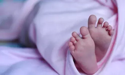 రాజన్న సిరిసిల్లలో కలకలం.. తాగిన మైకంలో పాపను విక్రయించిన తల్లి