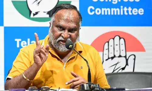 అందరికీ లీగల్ నోటీసులు ఇస్తా : జగ్గారెడ్డి హెచ్చరిక