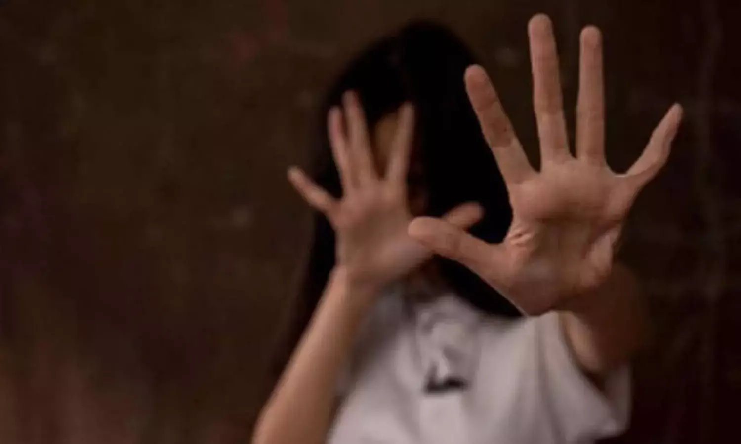 Crime, arrest, molesting, Gujarat, Rajkot