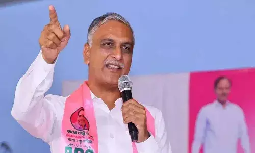 రేవంత్ రెడ్డి మెద‌డు నిండా విషం త‌ప్ప విజ‌న్ లేదు : హ‌రీశ్‌రావు