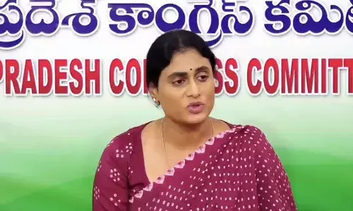 వైసీపీ అలా అనడం ఈ శతాబ్దపు పెద్ద జోక్.. షర్మిల కౌంటర్