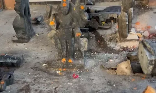 Hyderabad, Shamshabad , vandalise idols, temple