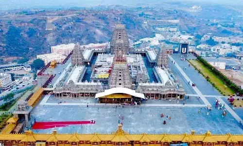 తిరుమల తిరుపతి తరహాలో యాదగిరిగుట్టకు బోర్డు ఏర్పాటు