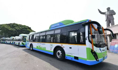 TGSRTC : మెట్రో ఎక్స్ప్రెస్ బస్ పాస్తో ఏసీ బస్సుల్లో 10 శాతం రాయితీ