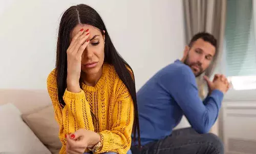 భార్యను సంతోషపెట్టాలనుకుంటున్నారా..? ఈ అల‌వాట్ల‌ను ఈరోజే మార్చుకోండి..!